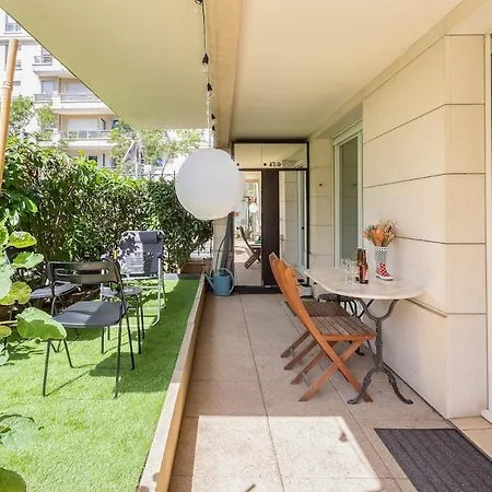 Apartamento 2 Bedrooms With Garden, 3 Mins Walk From Subway Châtillon
